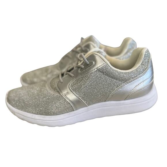 Everlast Leah2 women’s  Sneaker sparkly silver metallic faux leather size 9 NWOB - Picture 1 of 9